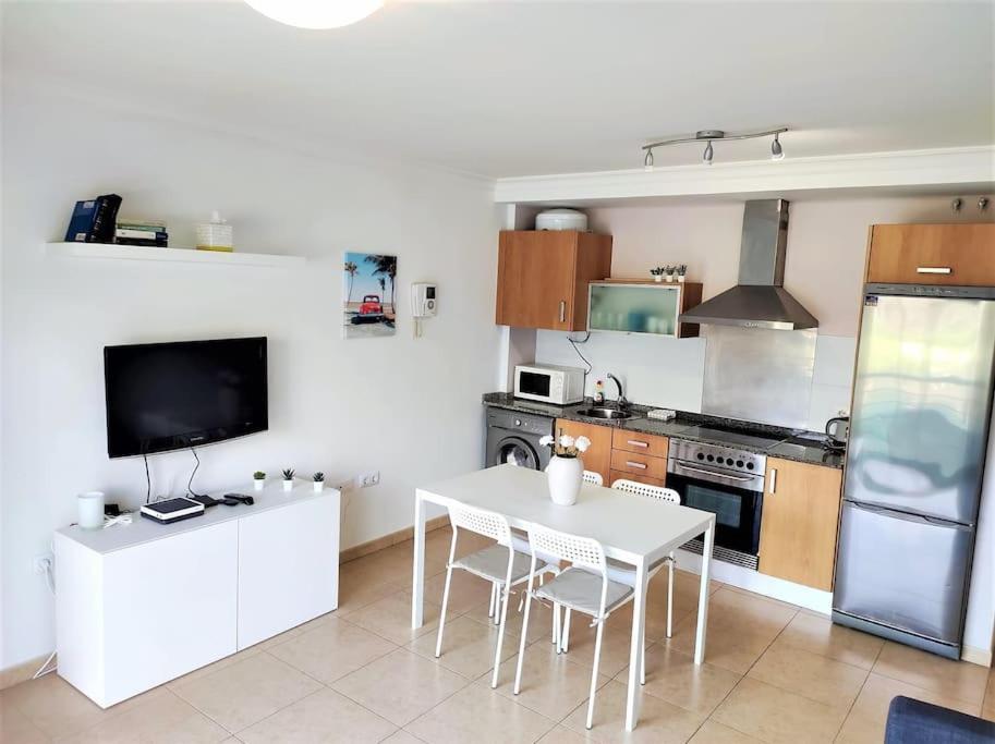 Apartment In Playa San Juan, Casa Greg Экстерьер фото