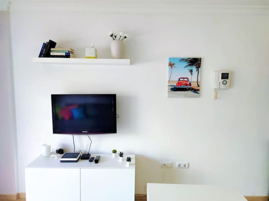 Apartment In Playa San Juan, Casa Greg Экстерьер фото