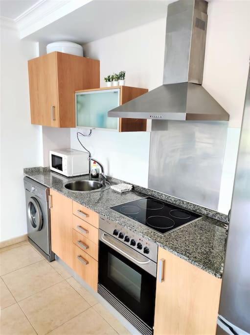 Apartment In Playa San Juan, Casa Greg Экстерьер фото